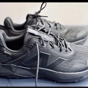 New Balance DynaSoft Nitrel v6 GORE-TEX trail running shoes in black.